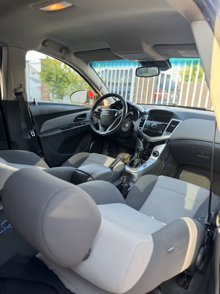 Chevrolet Cruze 2010