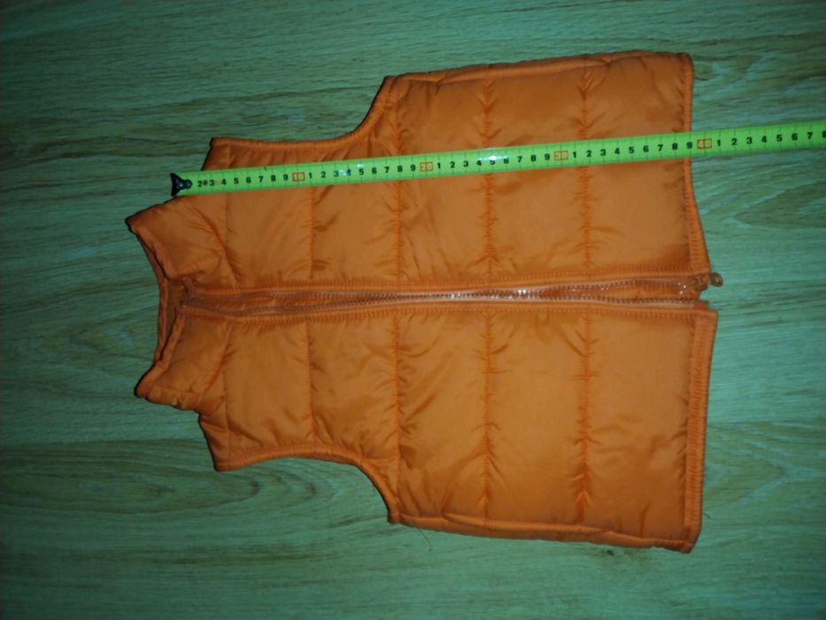 Детски топъл елек, марка United Colors of Benetton