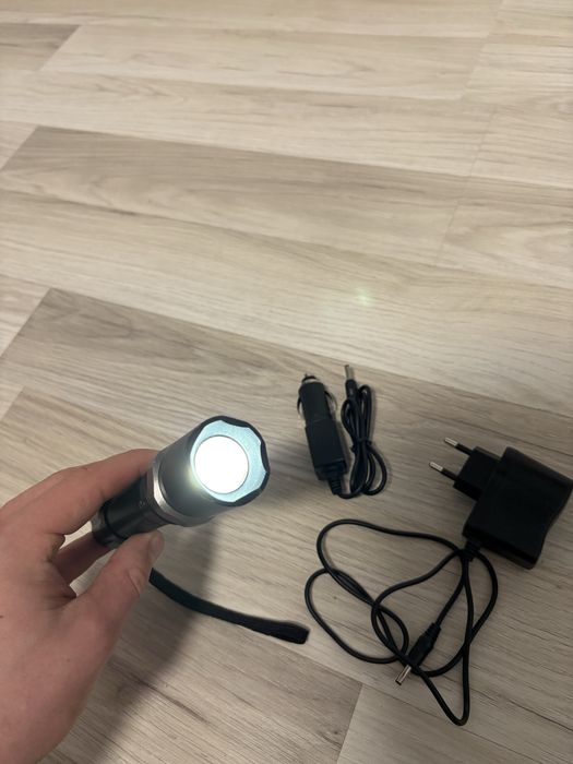 Фенер Cree Police