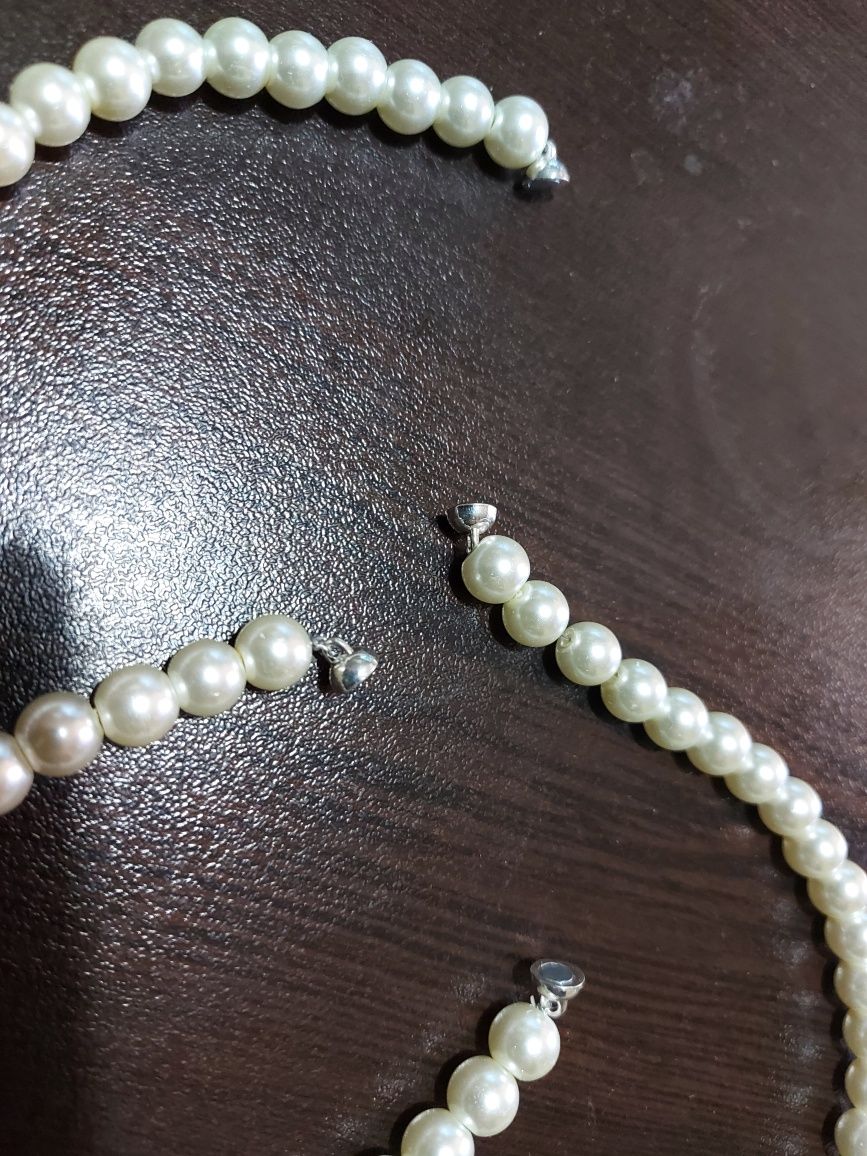 Нови! Колие и гривна от естествени бели перли