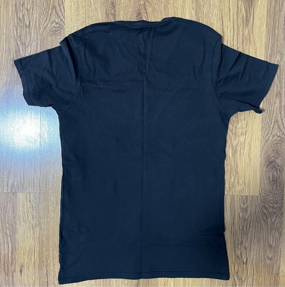 Тениска Levis
