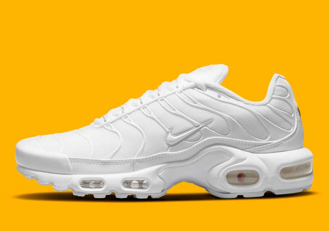 Nike Air Max Plus Tn TRIPLE WHITE Need For Everyone