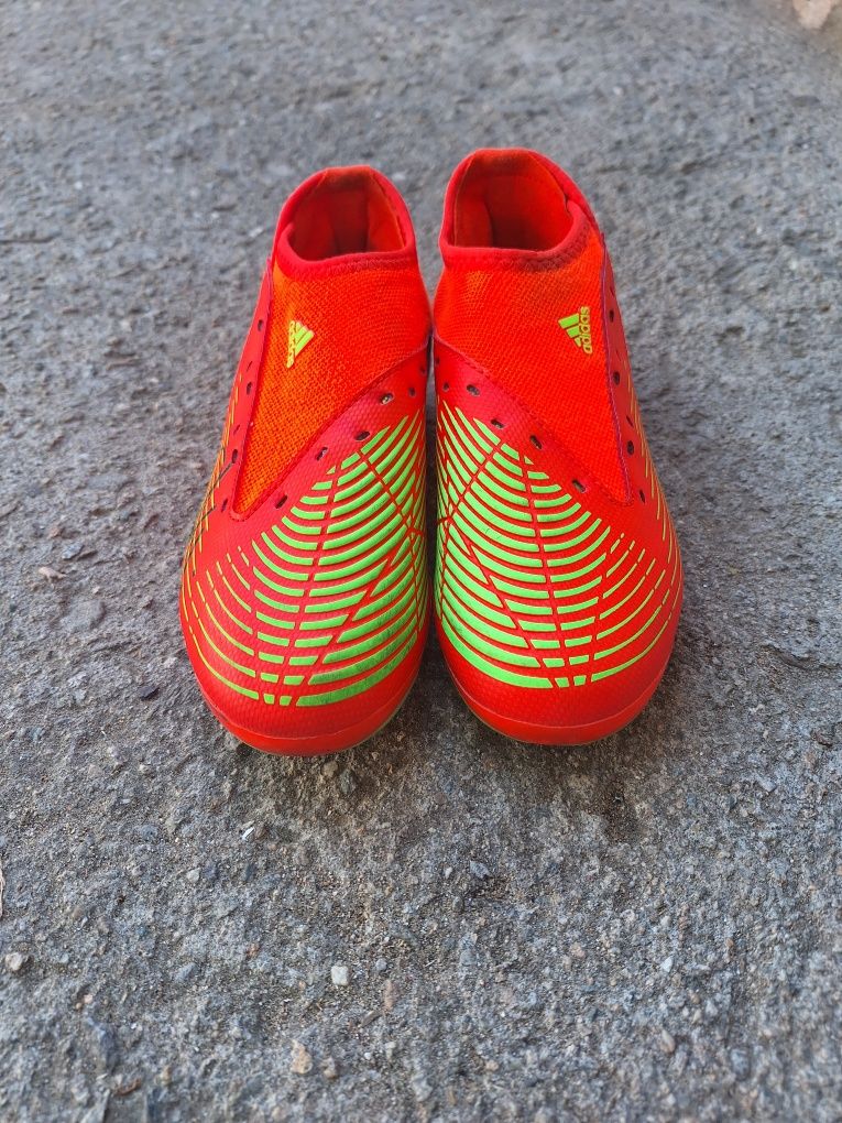 Бутонки Adidas Predator