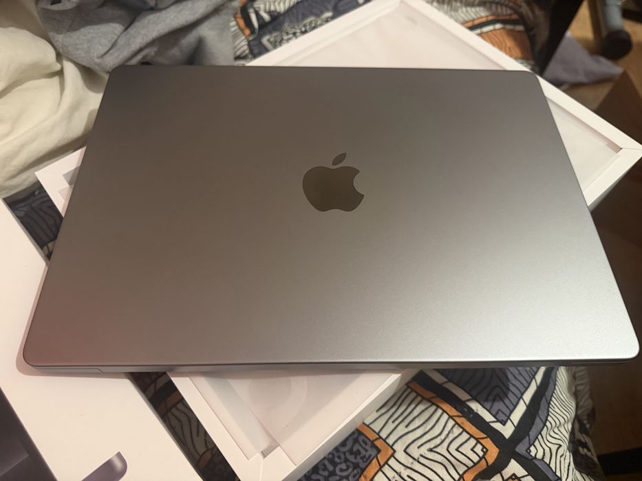 Macbook pro 14”  M3