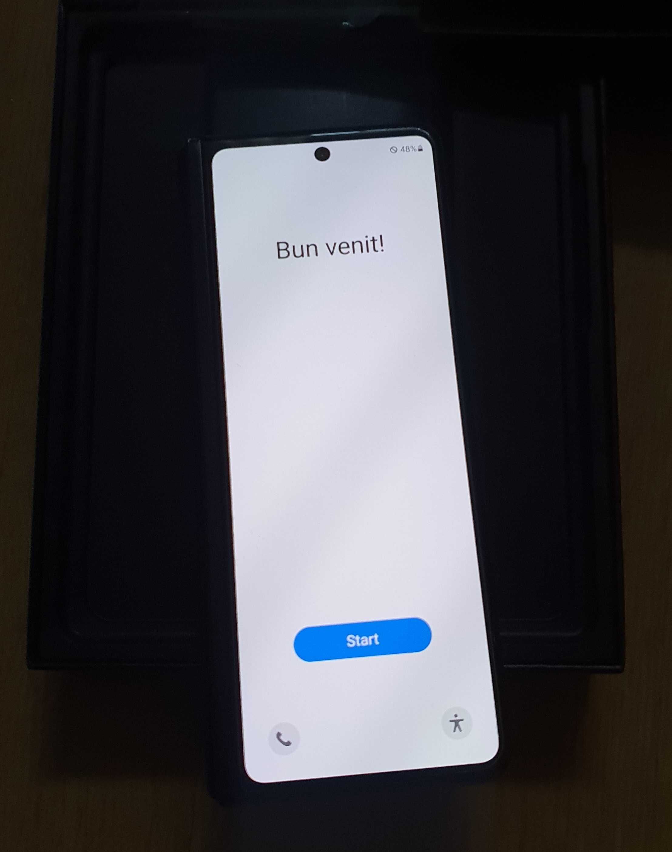 Samsung Galaxy Z Fold 3 5G, 512 Gb, 12 Gb RAM