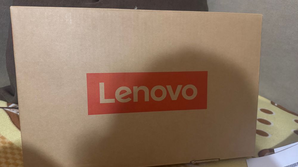 Продавам нов лаптоп Lenovo IdeaPad Slim 3 (14IRH10)