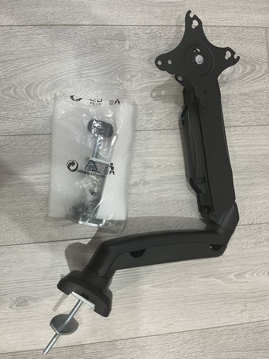 Крепление для монитора