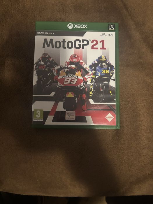 Vând joc MotoGp 21 pentru xbox seria X.