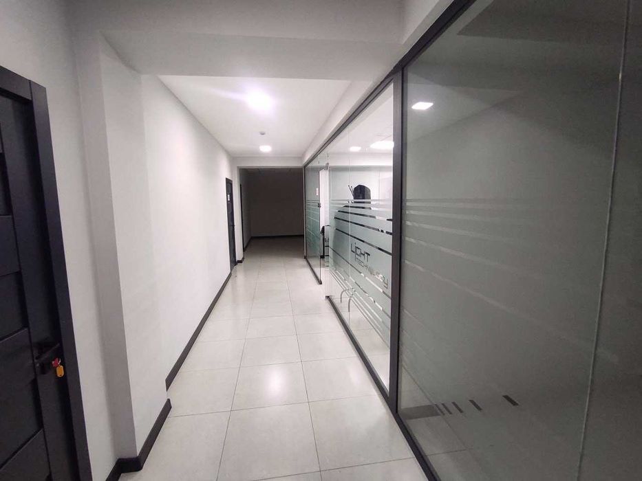 Сдается офисное помещение площадью 409 кв.м