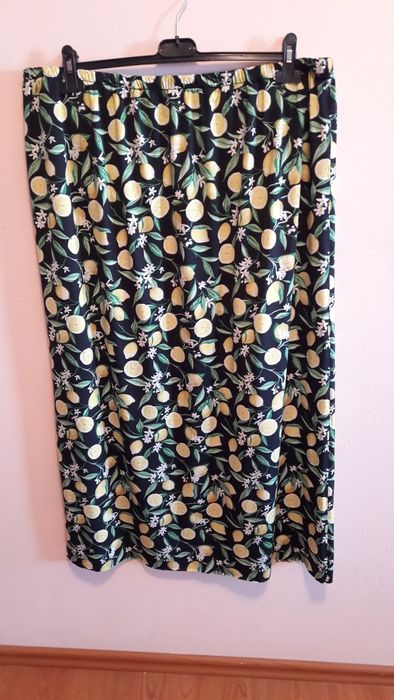 Fusta extralarge de vară.