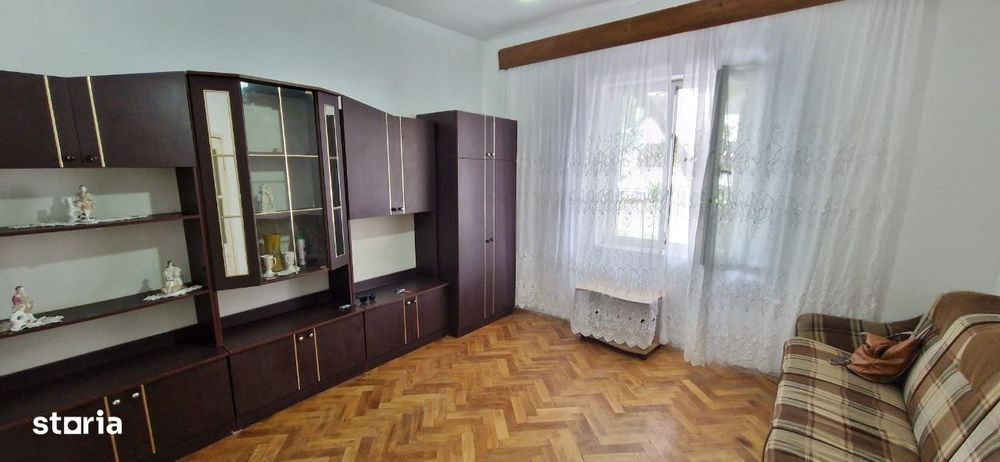 1 camera Zona Parneava, Str. Oituz