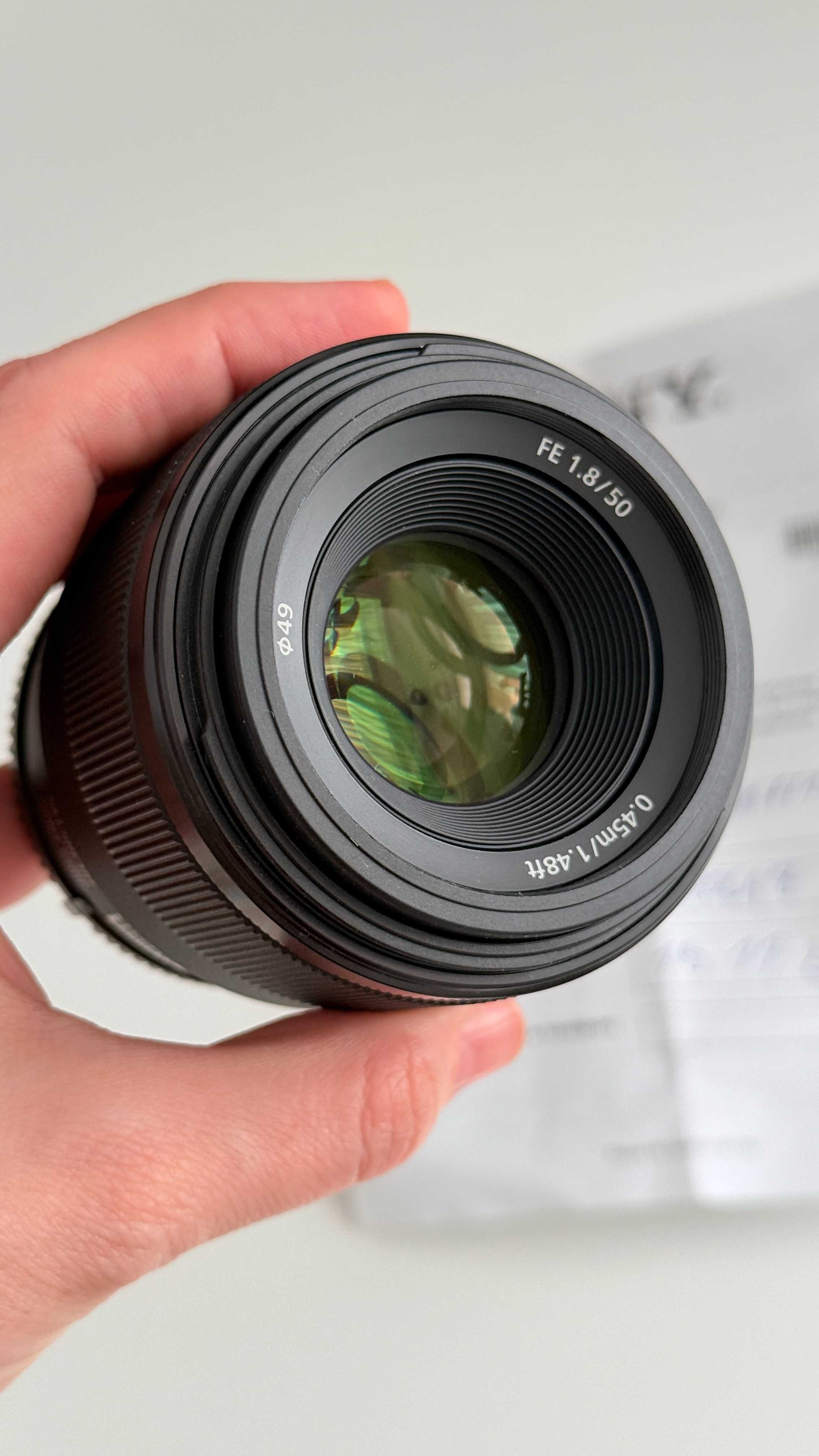 Обектив Sony 50mm f/1.8