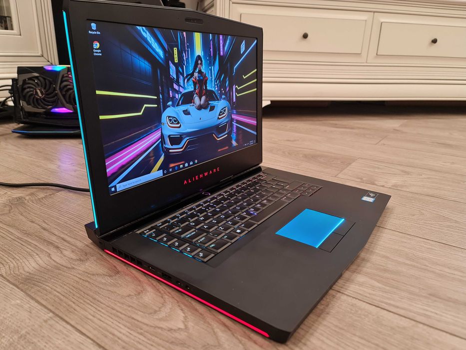 Laptop gaming Alienware ,intel core i7- ,video 8 GB GTX, ram 32 gb