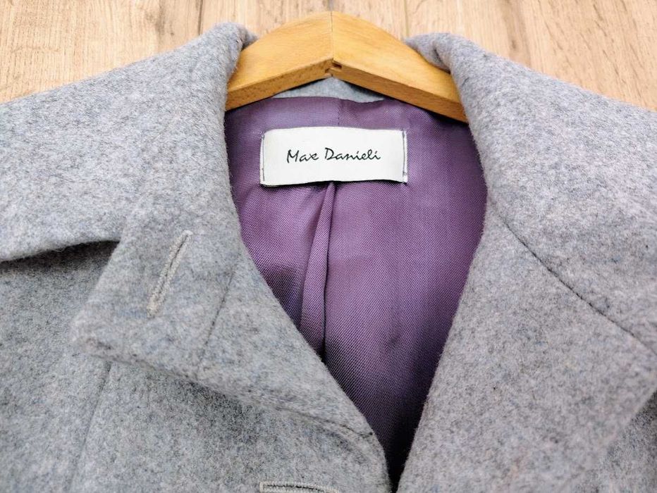 Продавам палто - чисто ново, 100% вълна