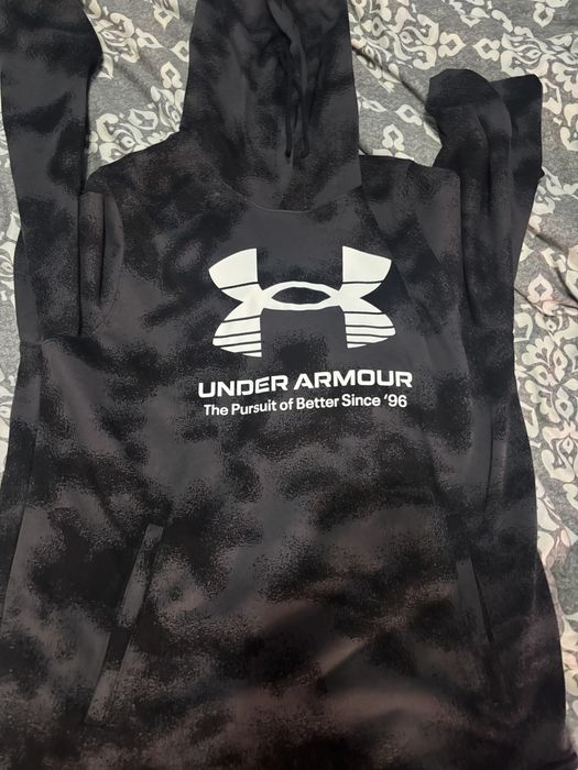hanorac under armour nou(rsp doar msj pe nr)