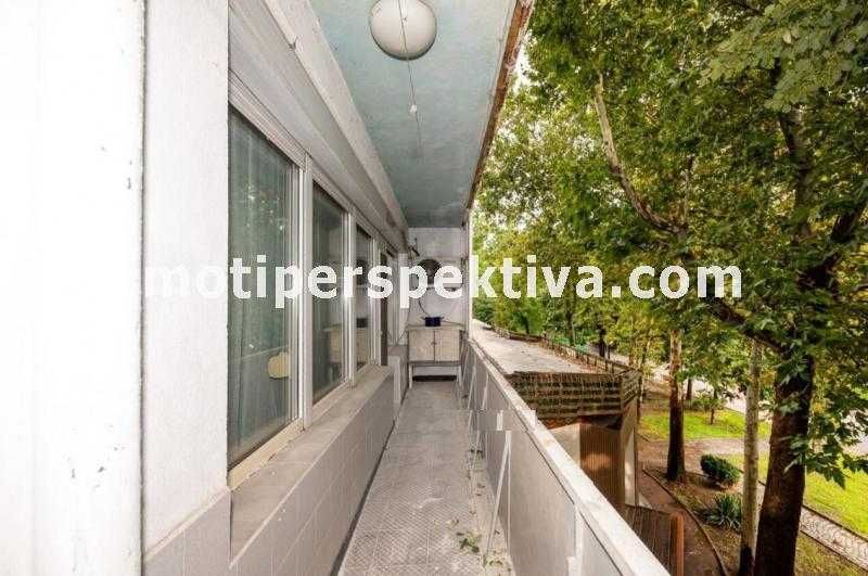 Продава се Тристаен апартамент в Пловдив, Център - 76 кв.м за 1974 €/кв.м - Снимка #6