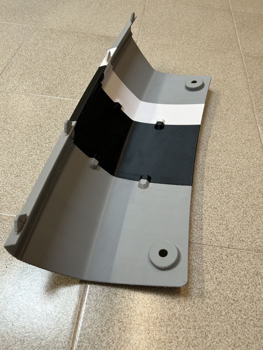 Капак за теглич Jeep Grand Cherokee WK2