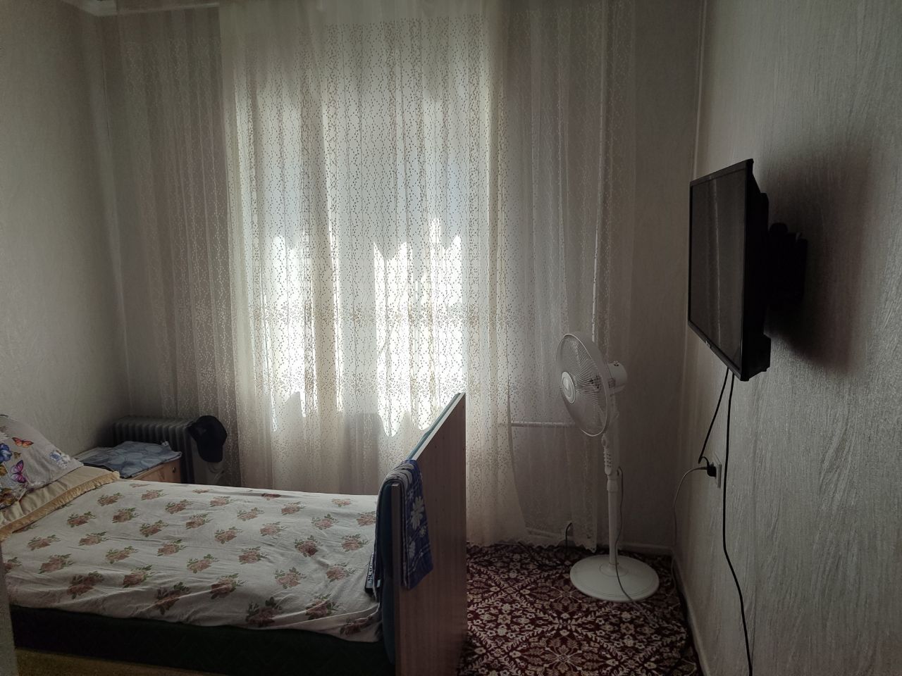 Продается своя 3 комн квартира
