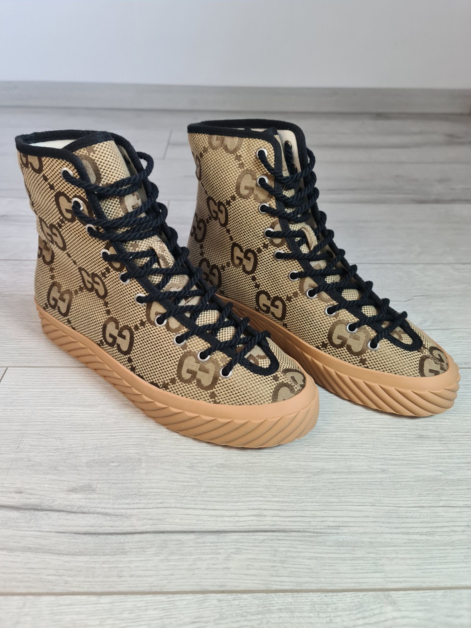 Sneakers-Gucci-Maxi-GG-High-Top-Noi-43-Transp-Gratuit-Breloc-LV+Parfum