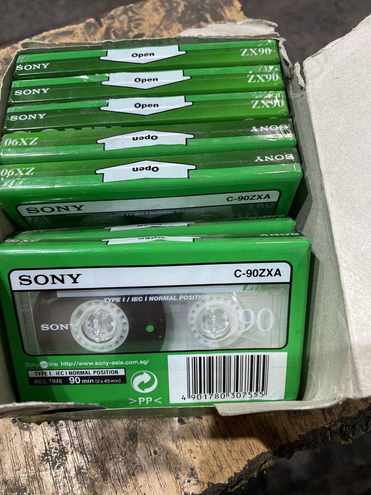 Продам  кассеты Сони