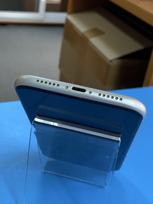 Apple iPhone 11 Alb 128GB, Garantie 12 luni | Lensun