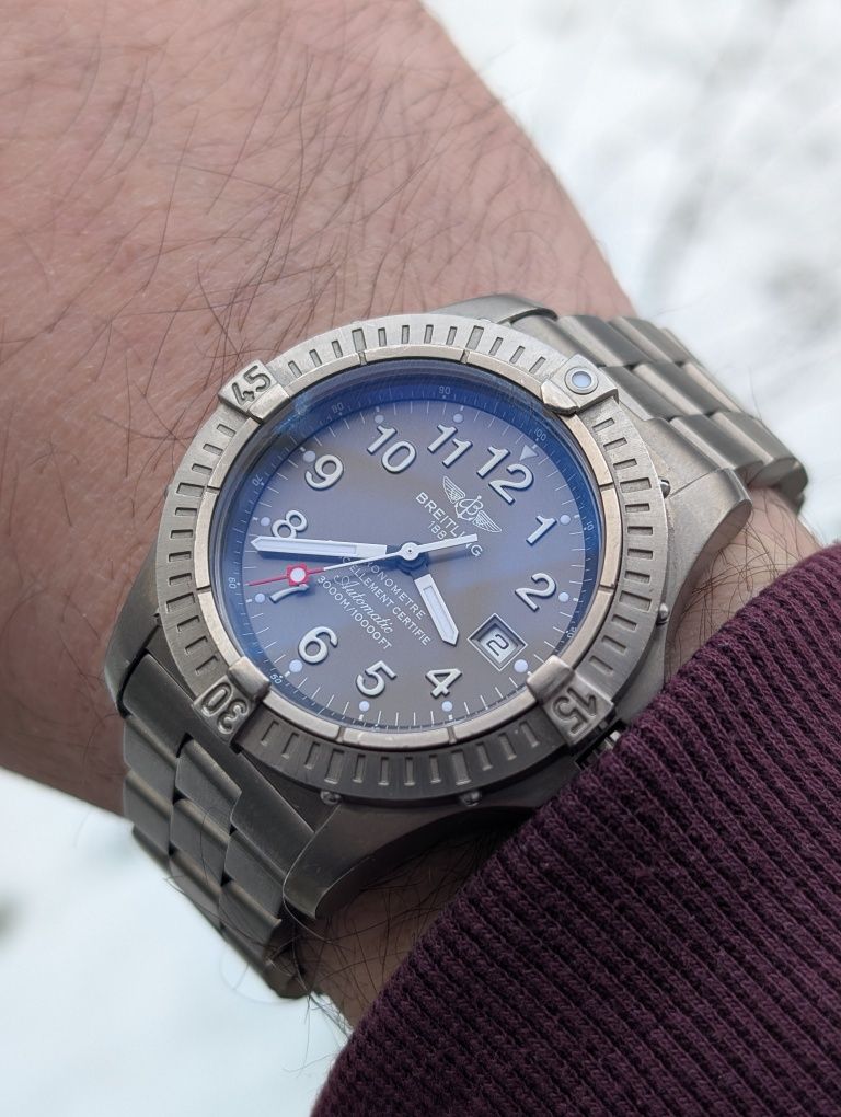 BREITLING Avenger Seawolf E17370 Titanium 3000m. / Grey Dial