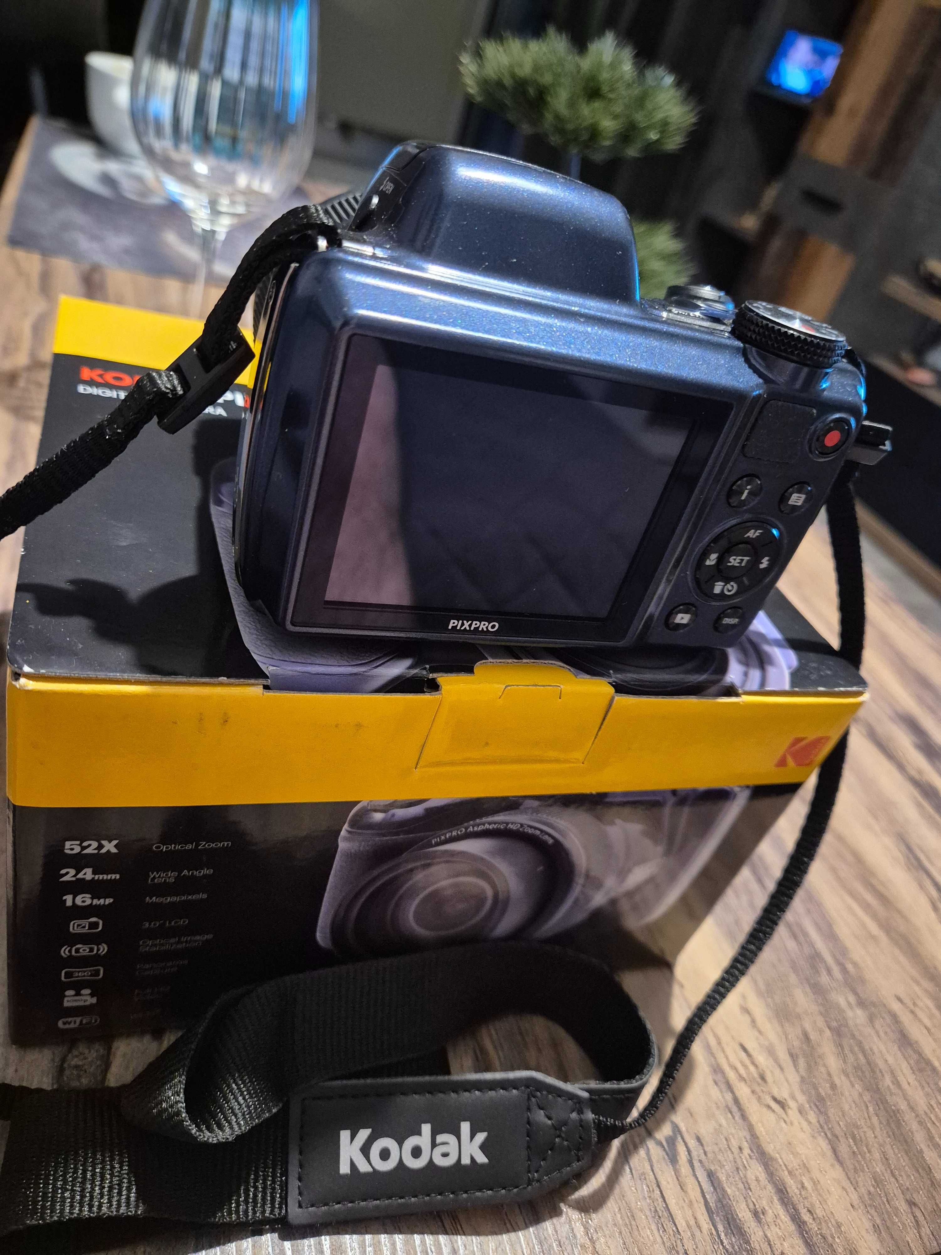 Kodak Pixpro AZ528-MB, Цифров - на 500 снимки