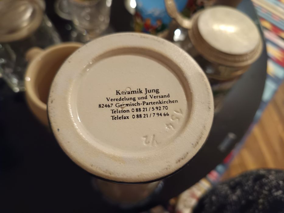 Чаши и халби за бира