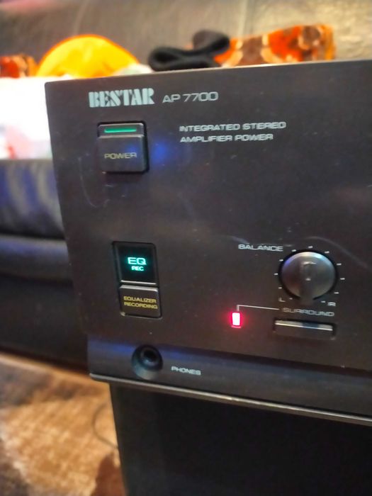 Amplificator ” BESTAR PE ACE + Boxe JAMO Pachet functionale