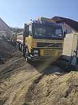 Camion basculanta 8x4