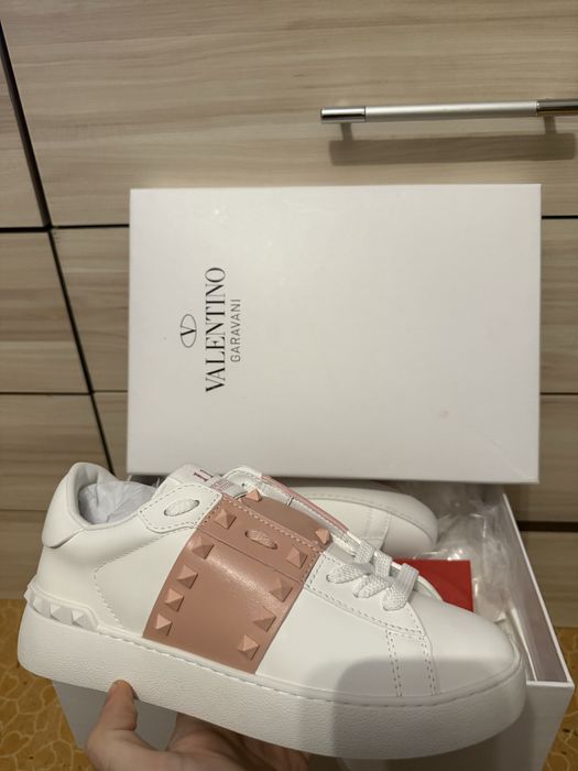 Valentino женски обувки 40 номер