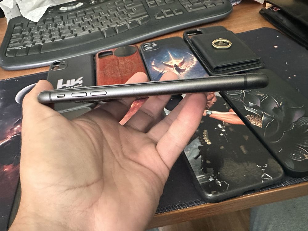 Iphone 11 64 GB Черен