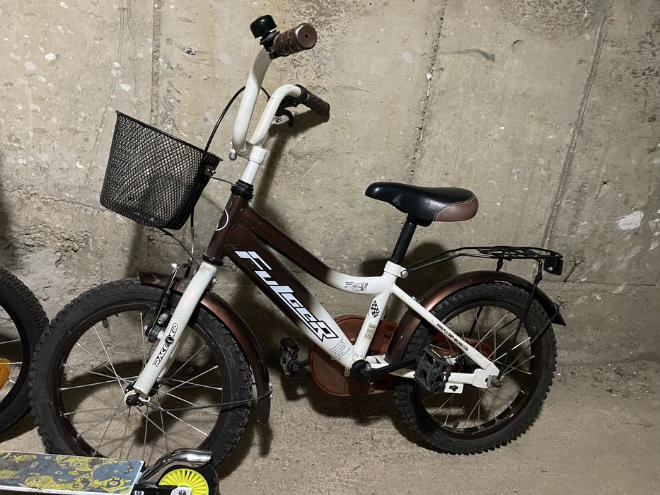2 Biciclete si trotineta copii 3-6 ani toate la pretul afisat!!!