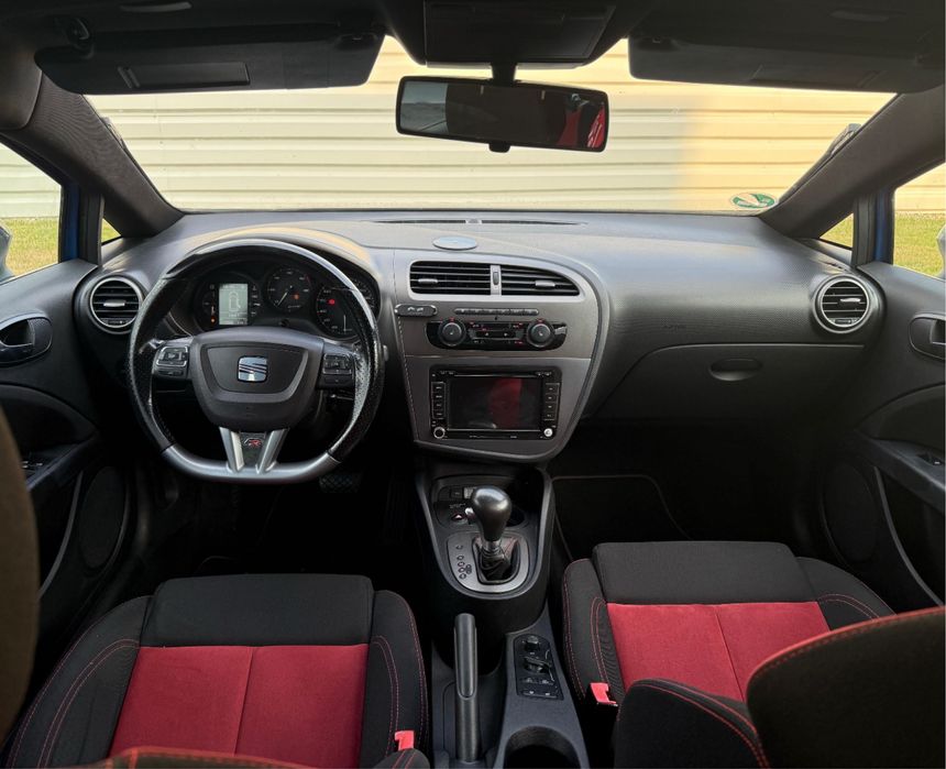 Seat LEON 2010/ Pachet FR/ 2.0 TDi/ 240cp/ Automat DSG/ Euro 5