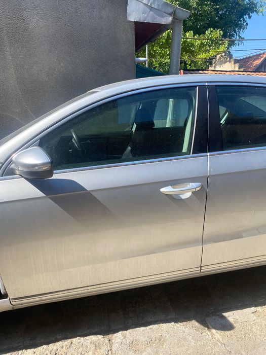 Vând sau dezmembrez Passat b7 2012
