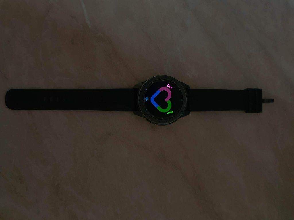Смарт часовник Galaxy Watch