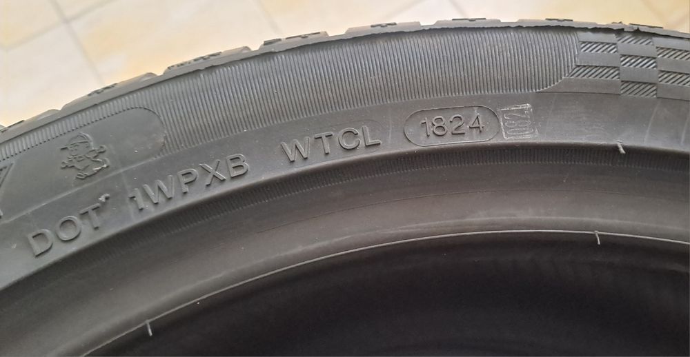 Anvelope noi all season 225 40 r18