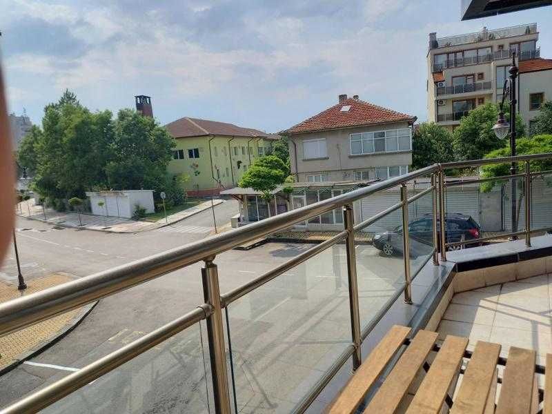 Продава се Двустаен апартамент в Китен - 67 кв.м за 1120 €/кв.м - Снимка #4