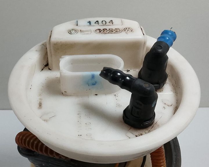 Pompa combustibil 1J0919051H Volkswagen VW Bora prima generatie seria