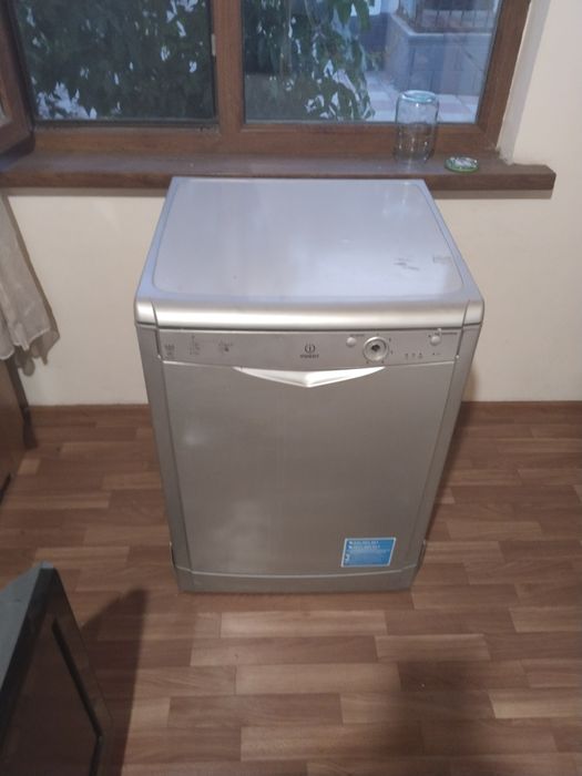 Продам посудомоечная машина