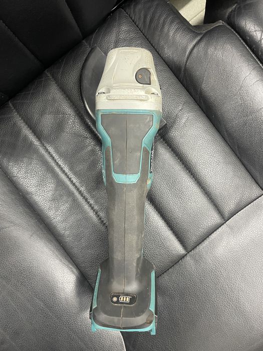 Акумолаторен ъглошлайв makita dga508 bl motor brake 2024г.