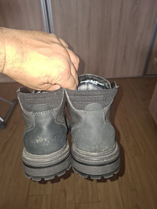 Ghete o dată purtate