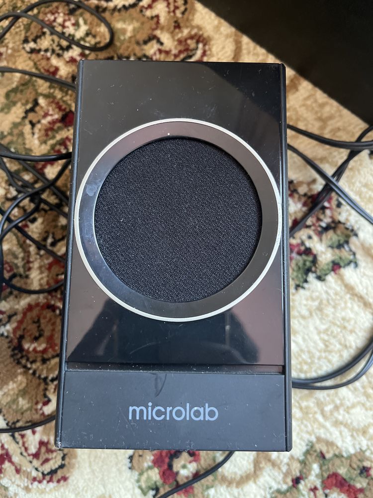 продам колонки microlab
