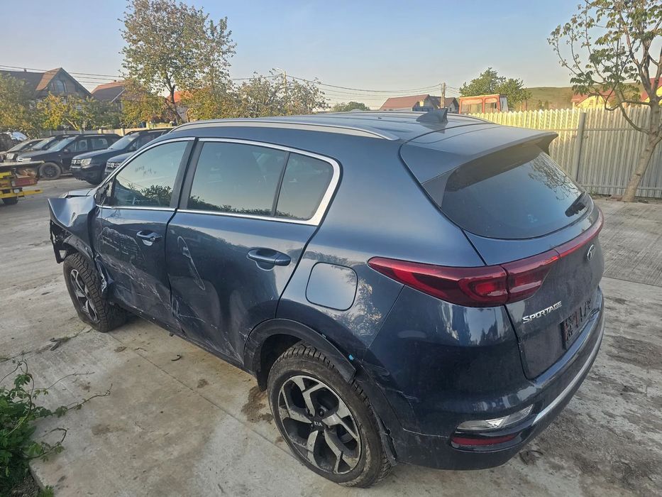 Dezmembrez Kia Sportage 1.6 crdi D4FE 85 KW an 2020 auto cu 52.000 km