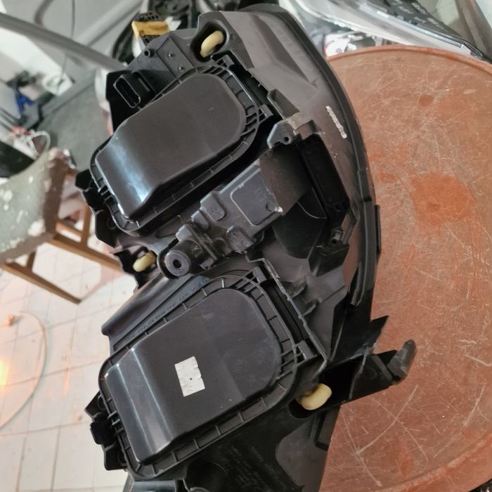 Peugeot Expert 2017 ляв фар