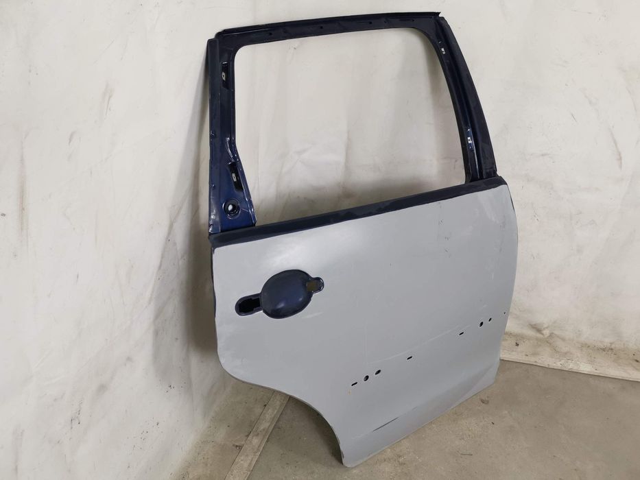 Дясна задна врата Фолксваген / Volkswagen VW Polo 4 9N [фейслифт] [ -