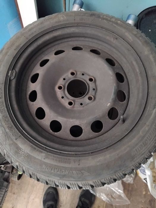 Джанти железни с гуми 5х120 72.6 /205,55,16