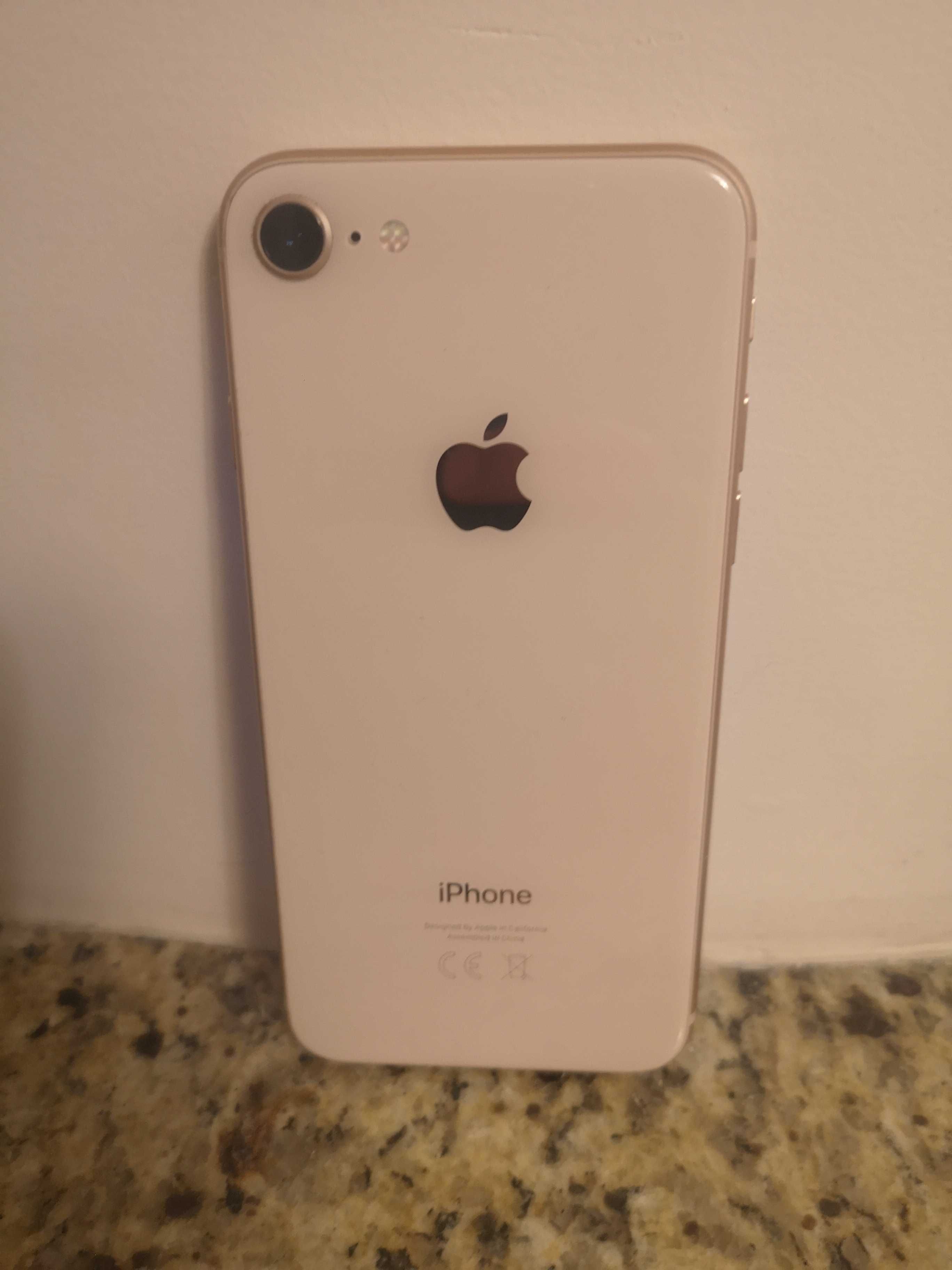 IPHONE 8  128 GB