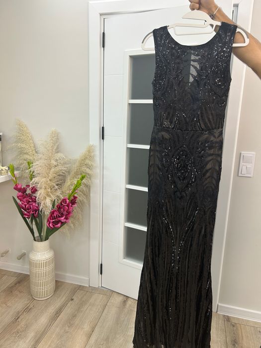 Официонална бална рокля