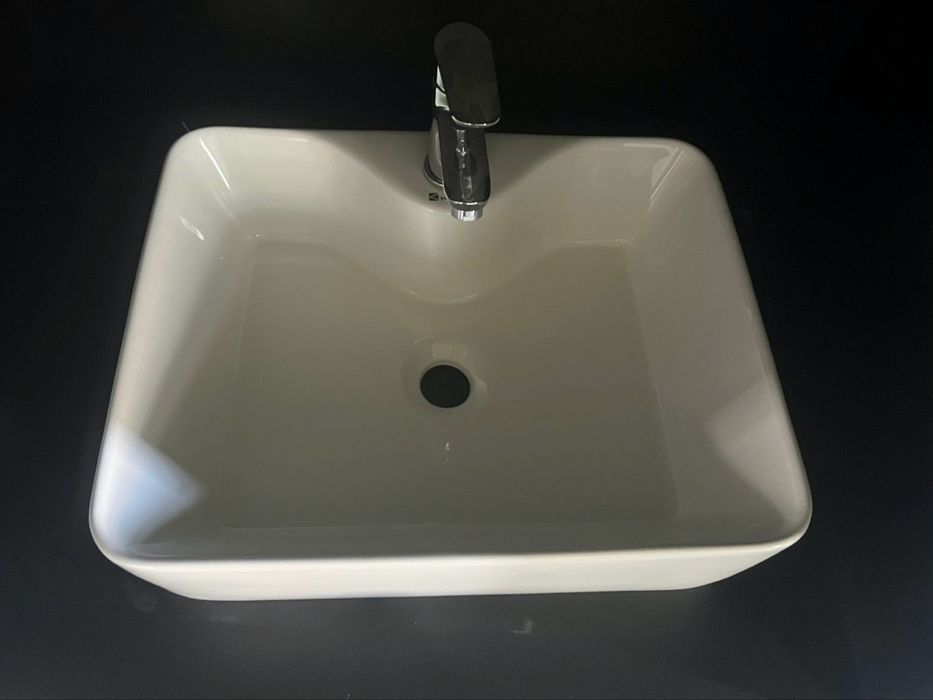 Продам раковину новая (стоит 33 000) за 25 000